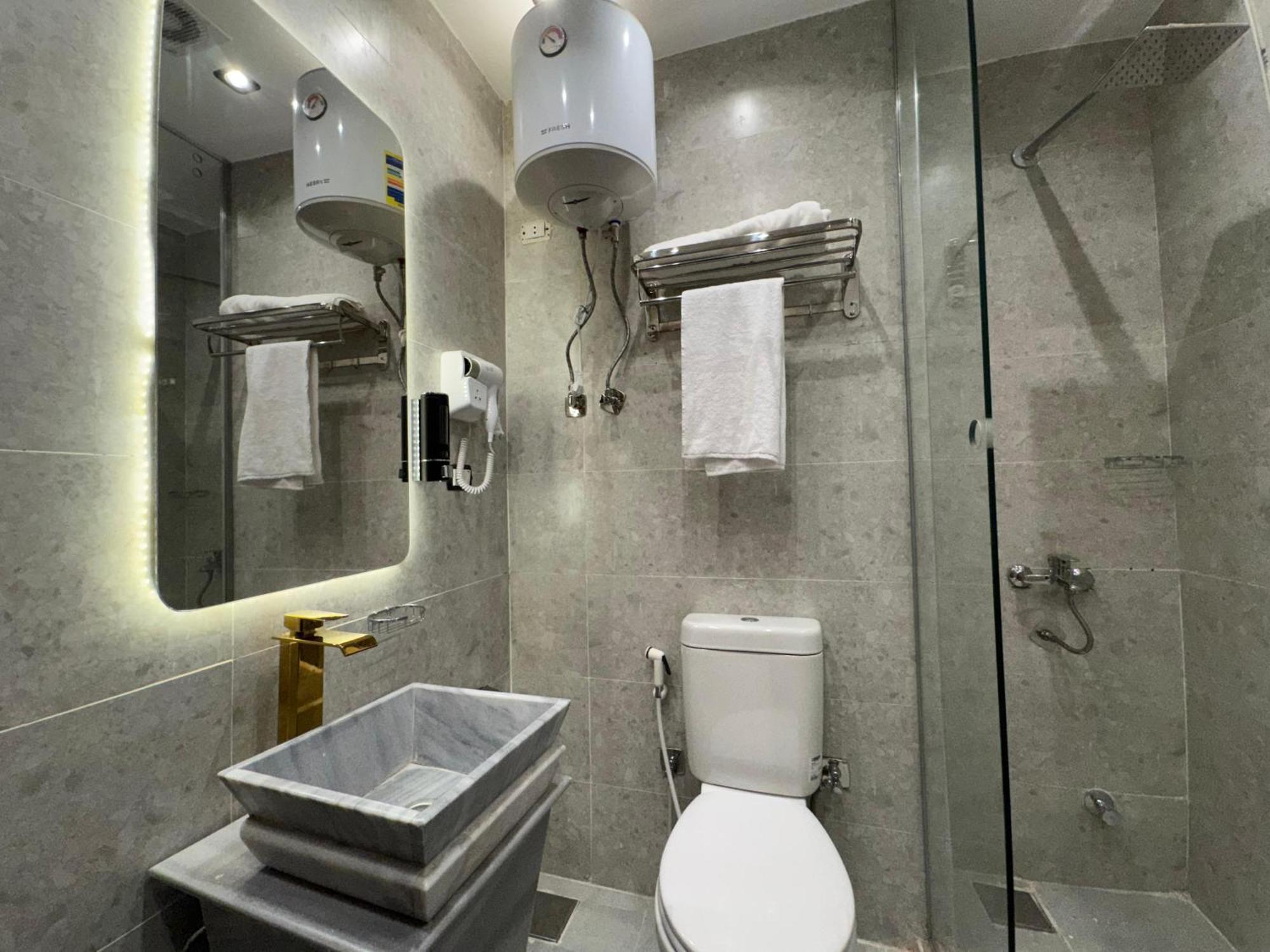 New White Pyramids Inn Ghatati Εξωτερικό φωτογραφία