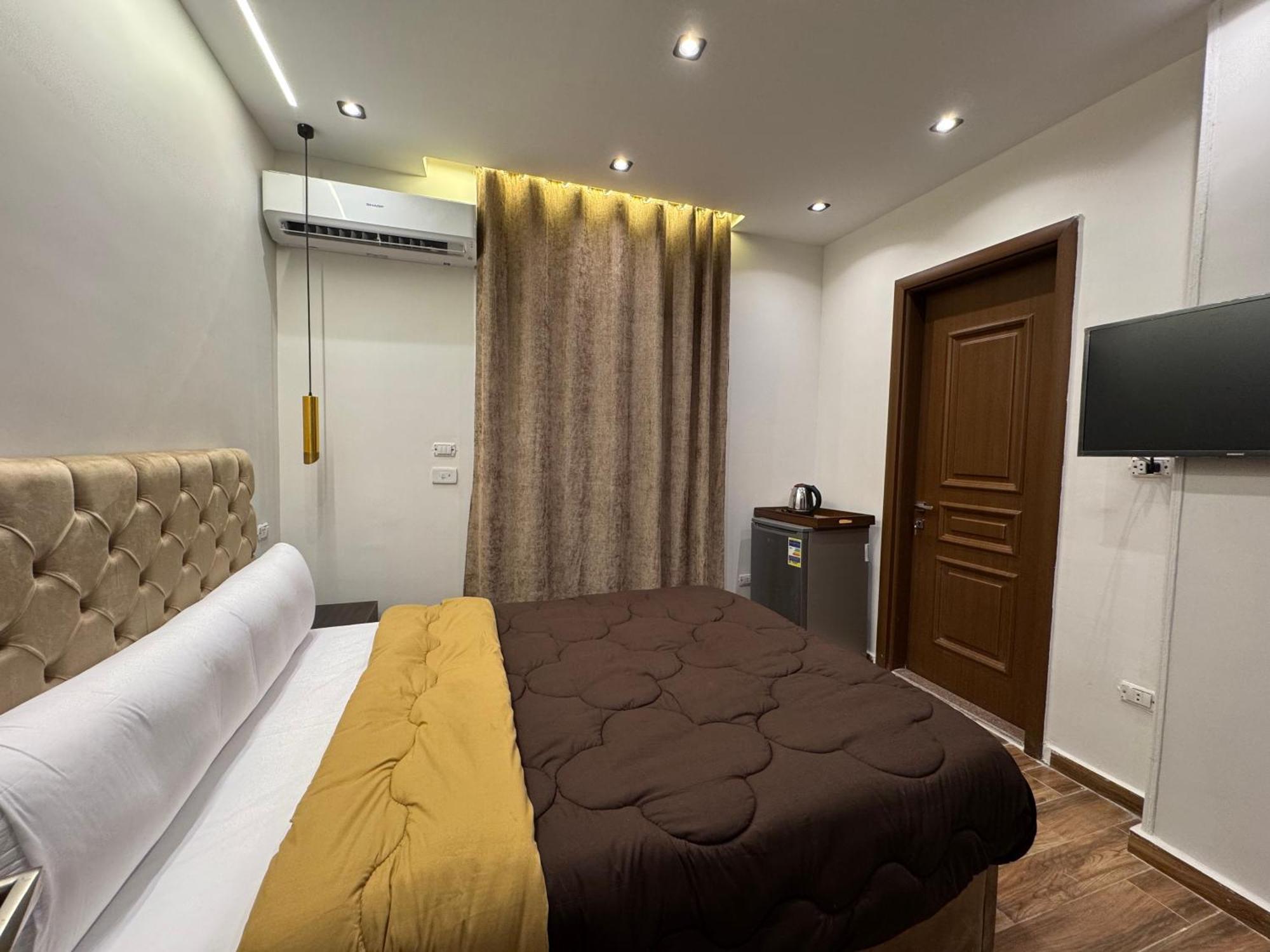 New White Pyramids Inn Ghatati Εξωτερικό φωτογραφία
