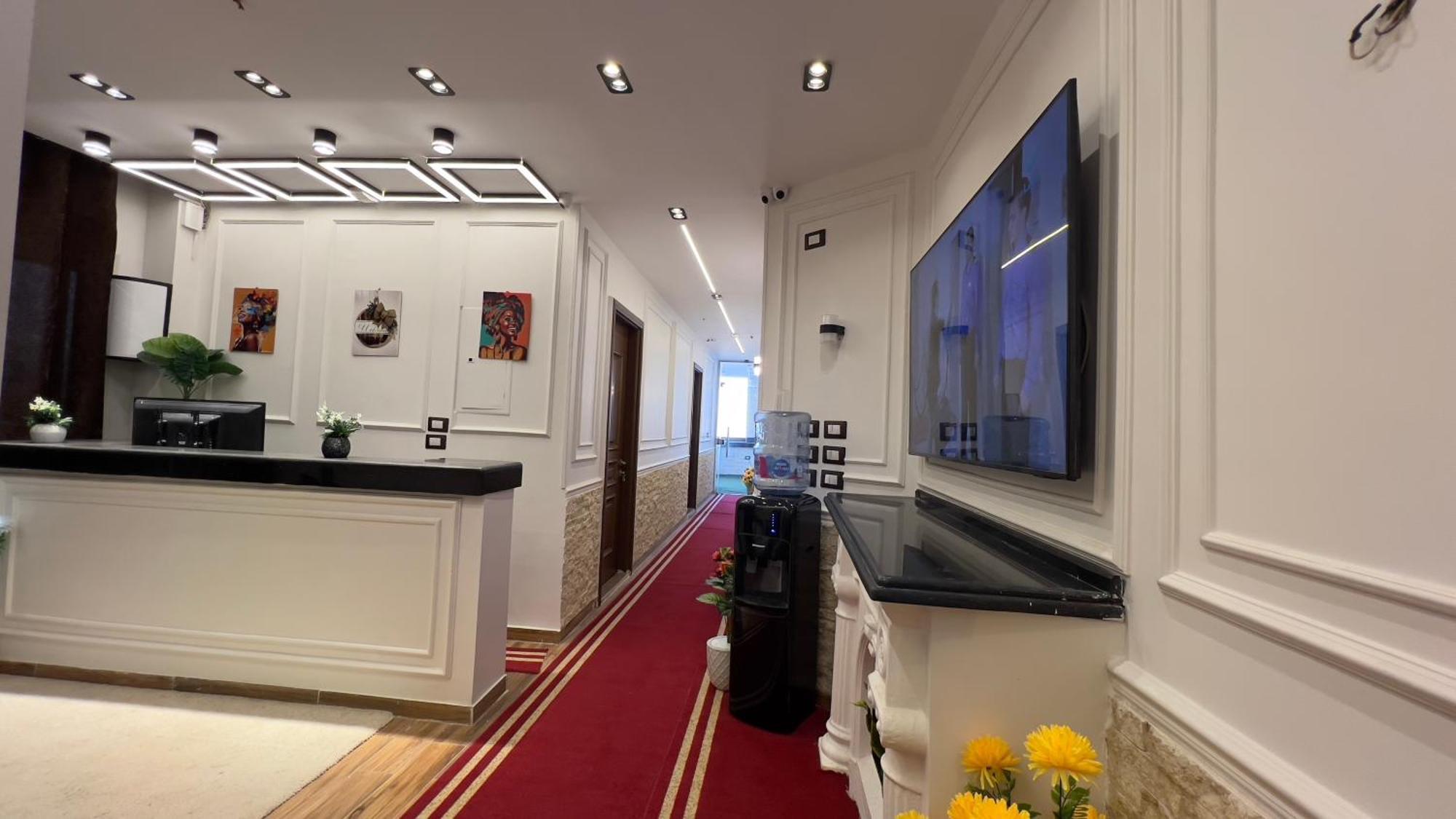 New White Pyramids Inn Ghatati Εξωτερικό φωτογραφία
