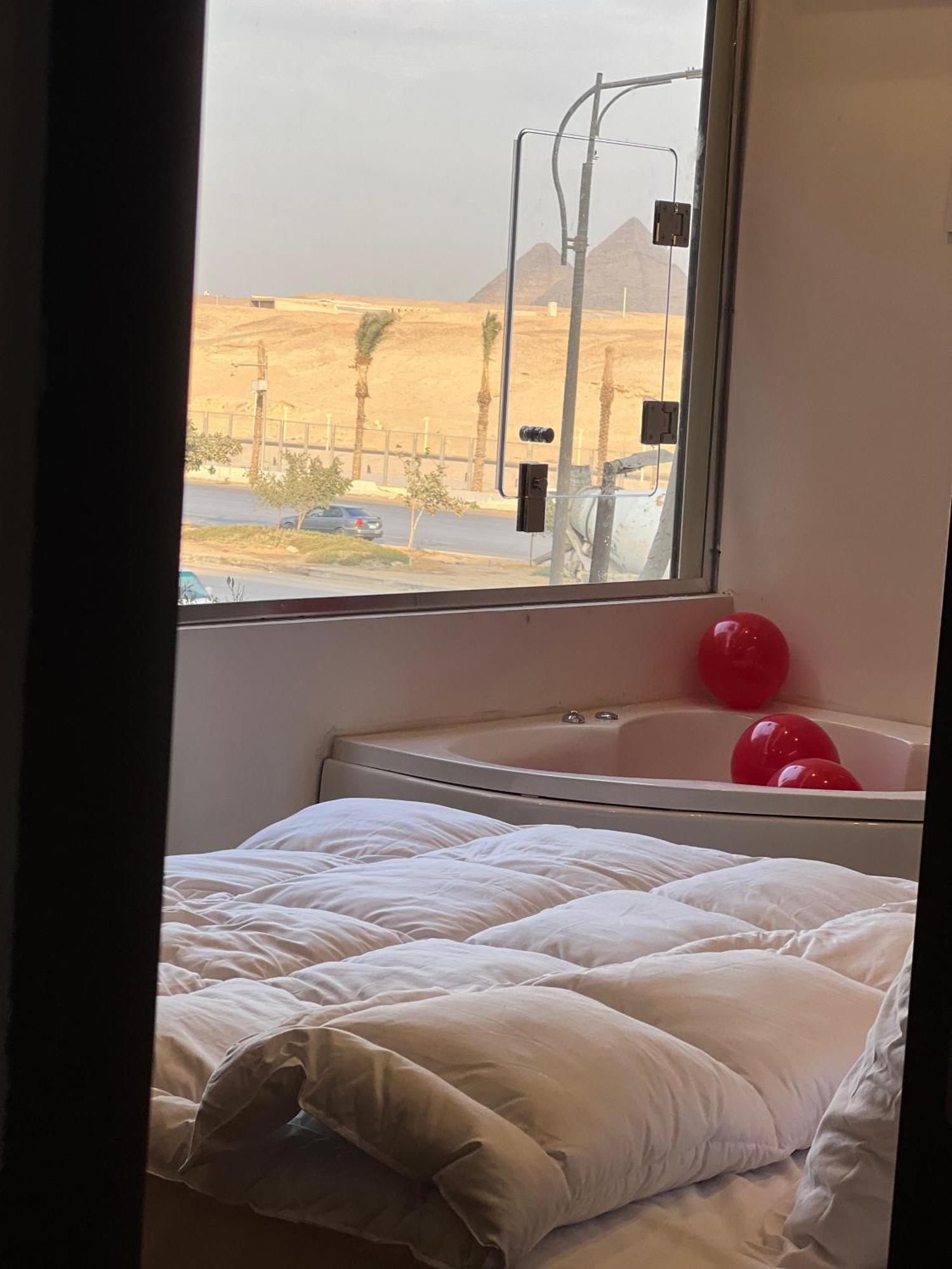 New White Pyramids Inn Ghatati Εξωτερικό φωτογραφία